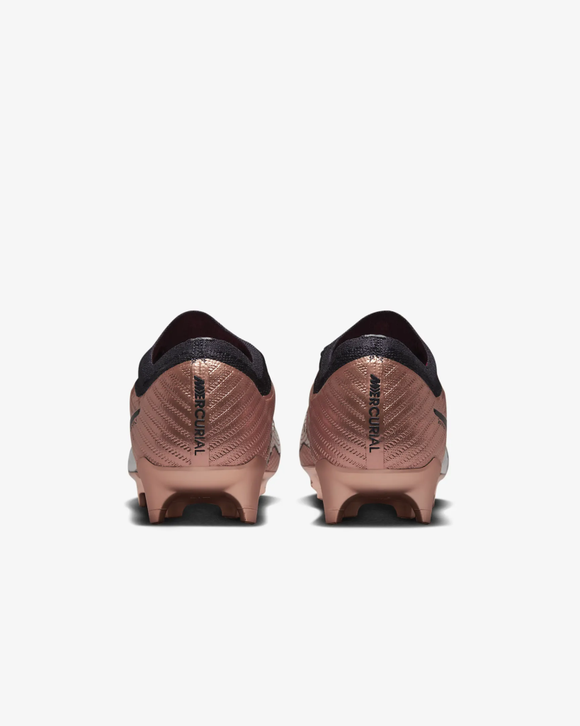 ความทนทานและคุณภาพต่อการใช้งานรองเท้า Nike Zoom Mercurial Vapor 15 Elite FG